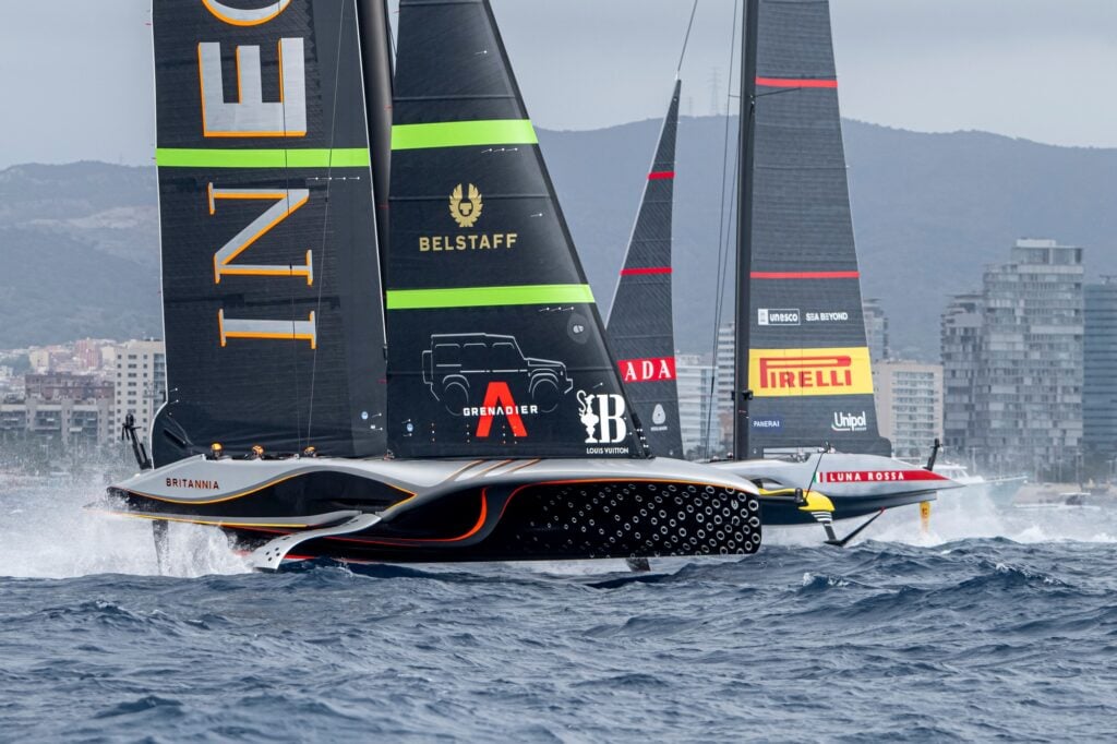 
October 02, 2024. Louis Vuitton Cup Final, Race Day 6. INEOS BRITANNIA, LUNA ROSSA PRADA PIRELLI TEAM
