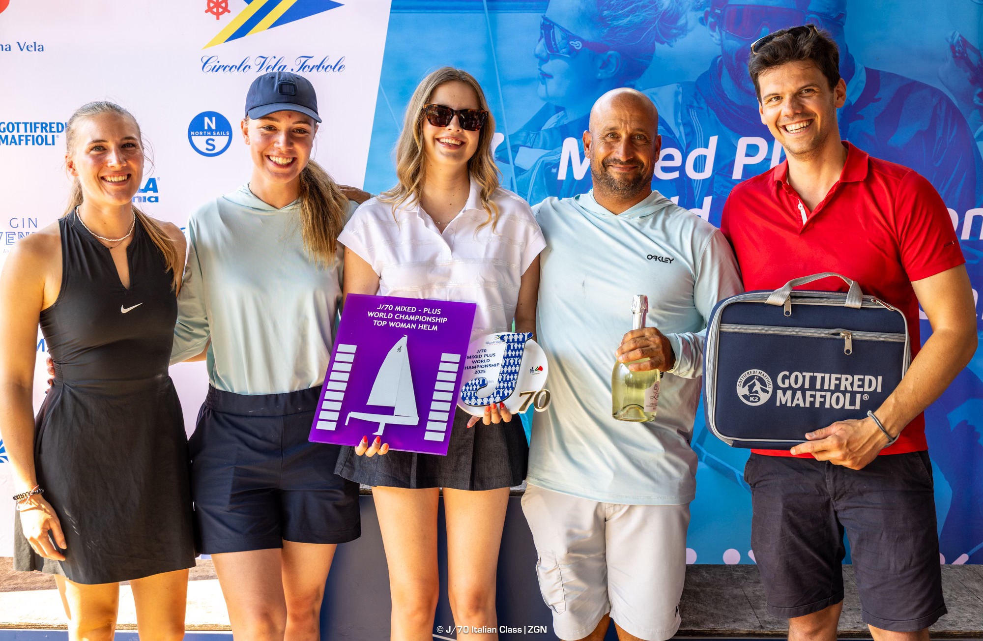 Kis-Szölgyémi Luca lett a legjobb női kormányos a J/70 Mixed Plus vb-n