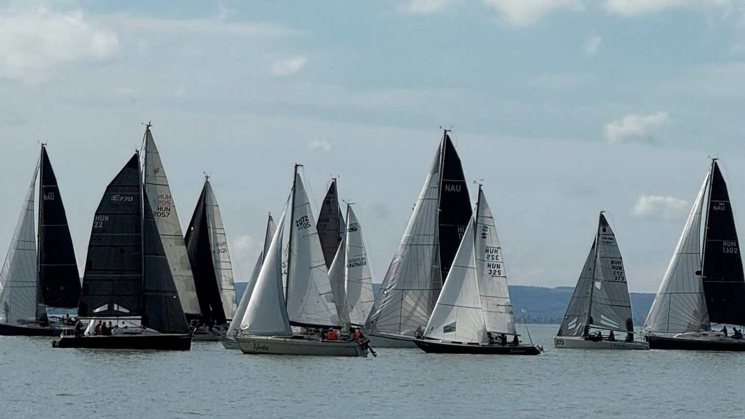 A Hector győzött a jubileumi Őszi Regattán Balatonkenesén