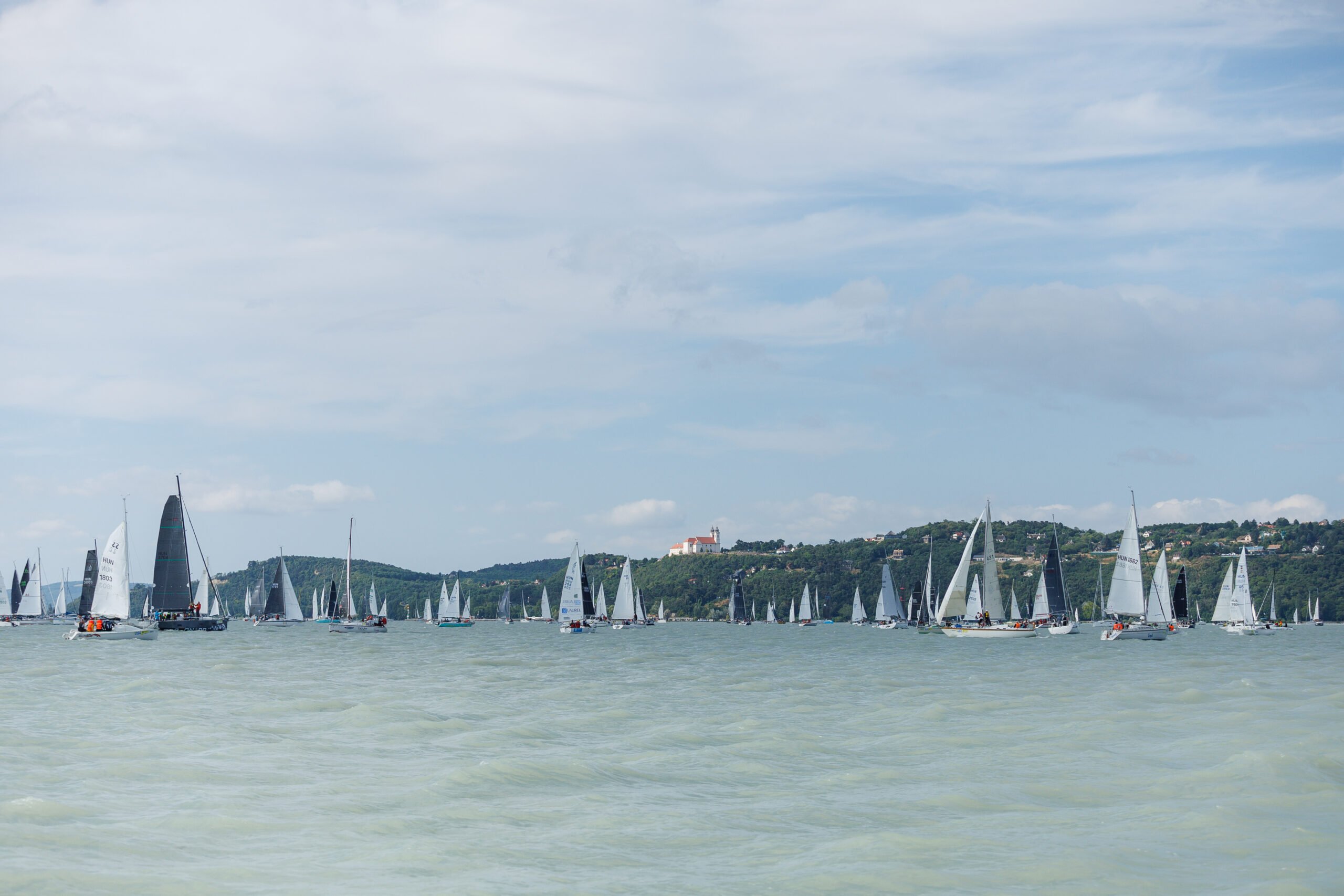 Elérhetőek a Yardstick számok!